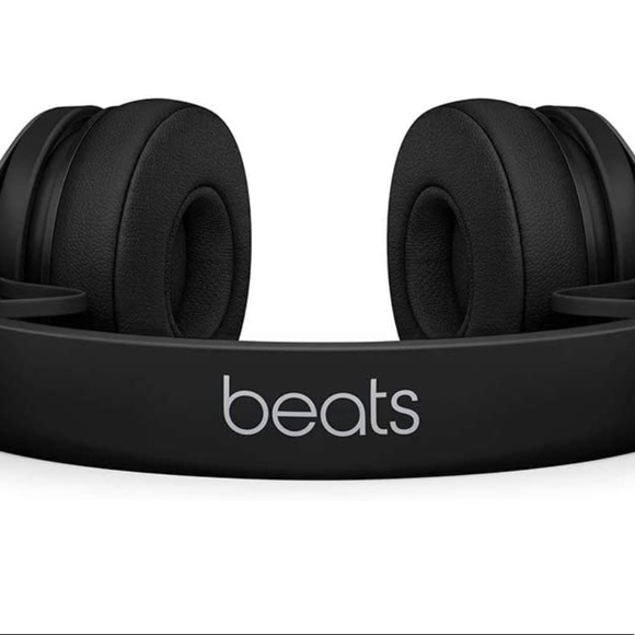 BEATS by Dre Over Ear Headphones - Picture 6 of 7